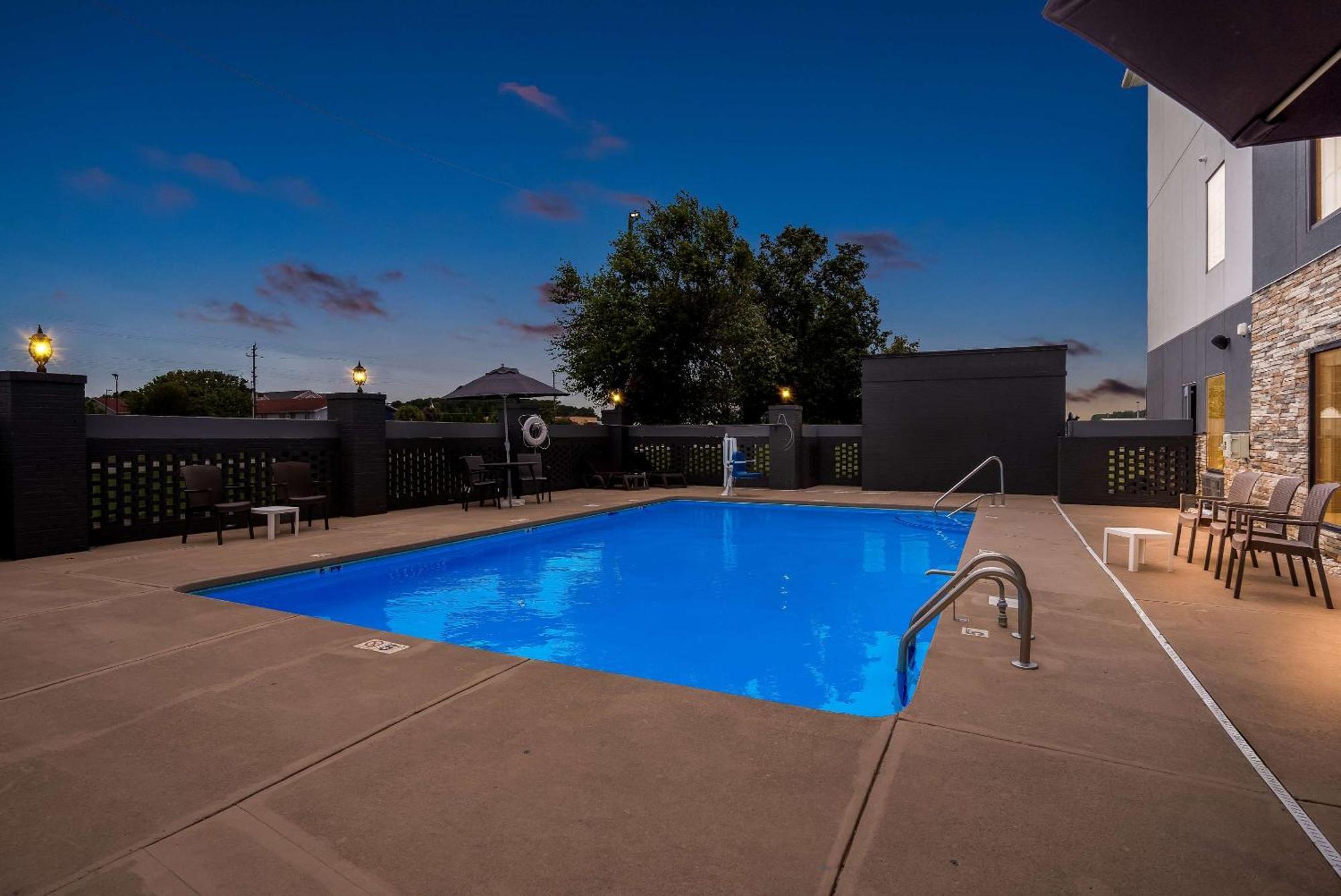 Comfort Suites Near Camp Lejeune ジャクソンビル エクステリア 写真