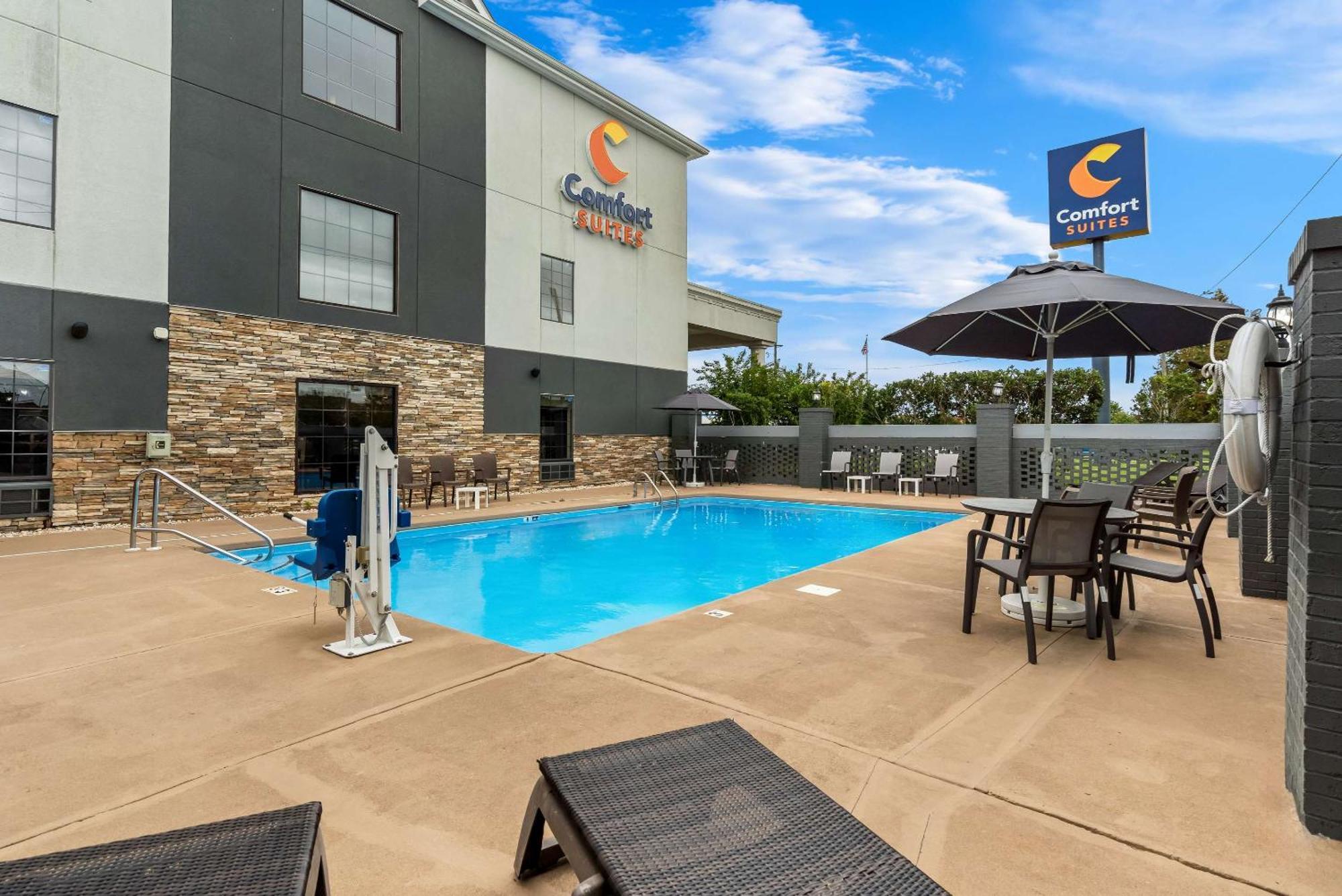 Comfort Suites Near Camp Lejeune ジャクソンビル エクステリア 写真