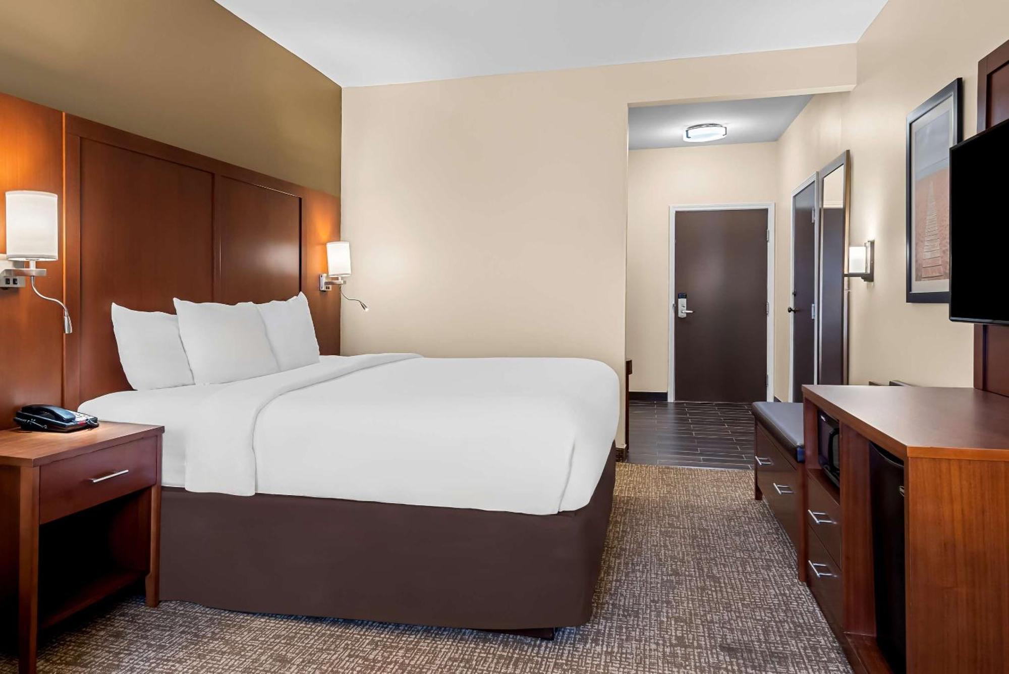 Comfort Suites Near Camp Lejeune ジャクソンビル エクステリア 写真